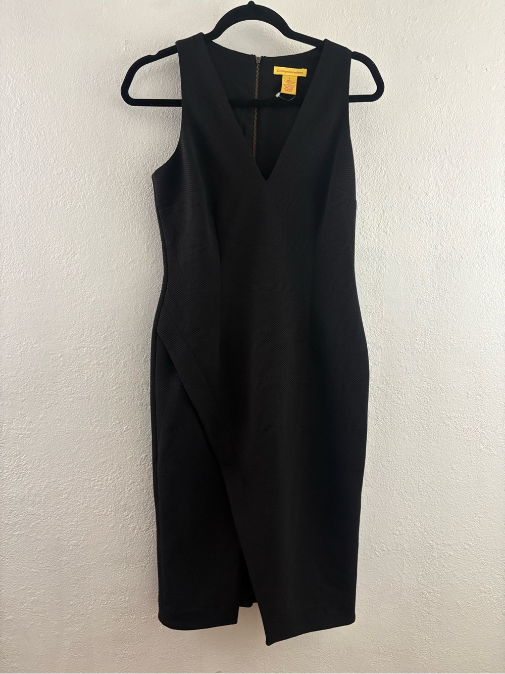 Catherine Malandrino Black Textured Faux-Wrap sleeveless v-neck Sheath Dress 4